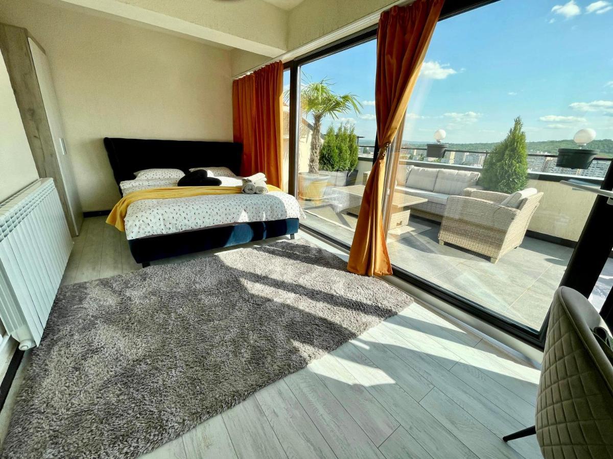 Penthouse Exclusive View , Iasi Appartement Buitenkant foto