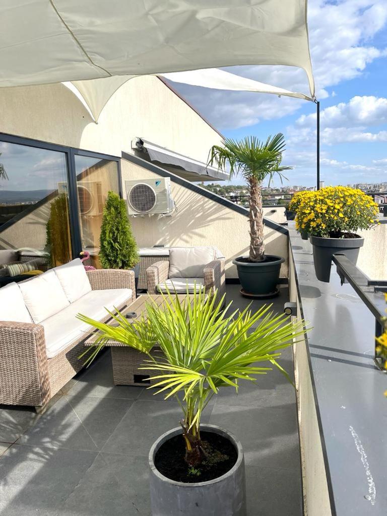 Penthouse Exclusive View , Iasi Appartement Buitenkant foto