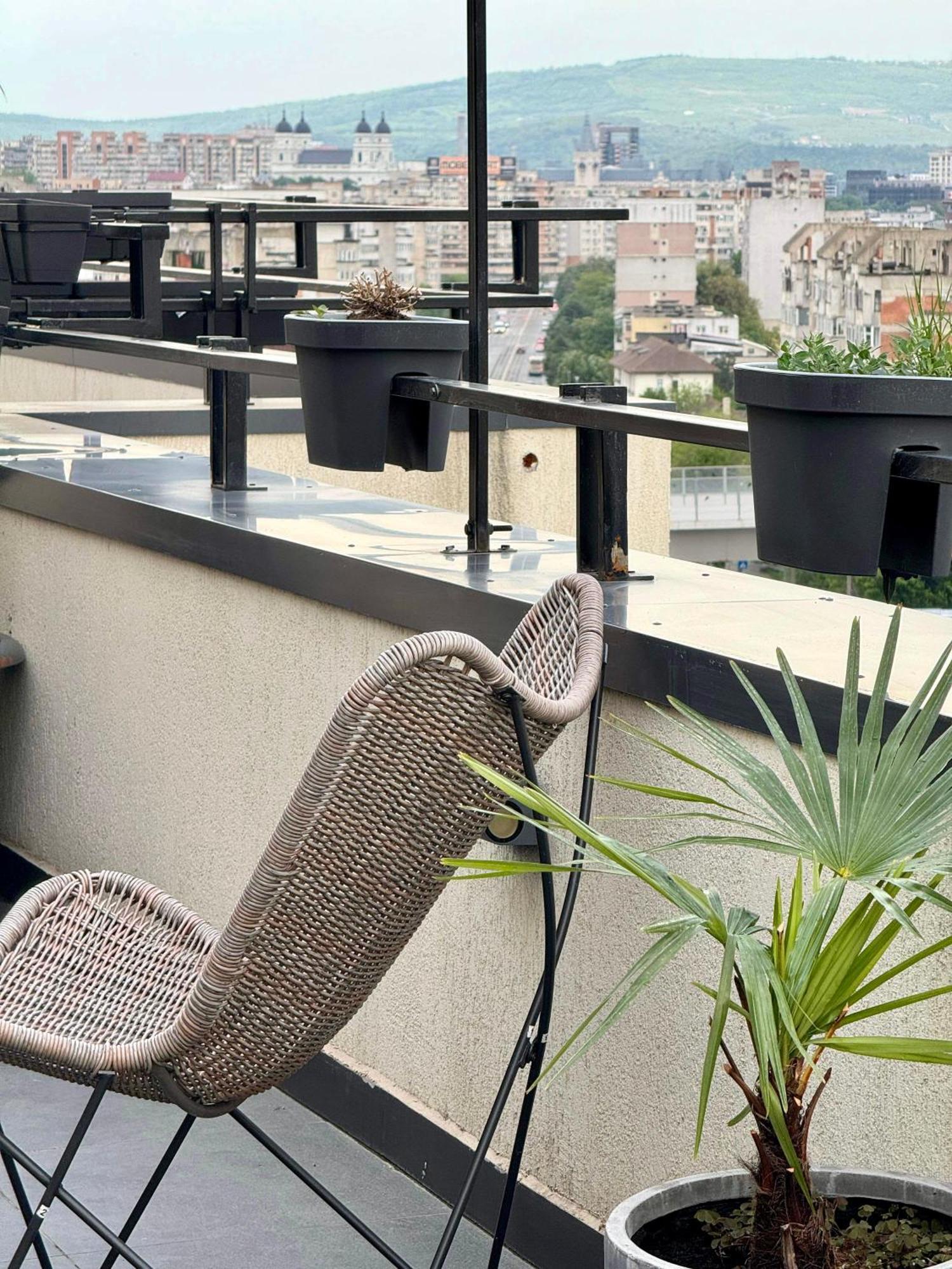 Penthouse Exclusive View , Iasi Appartement Buitenkant foto